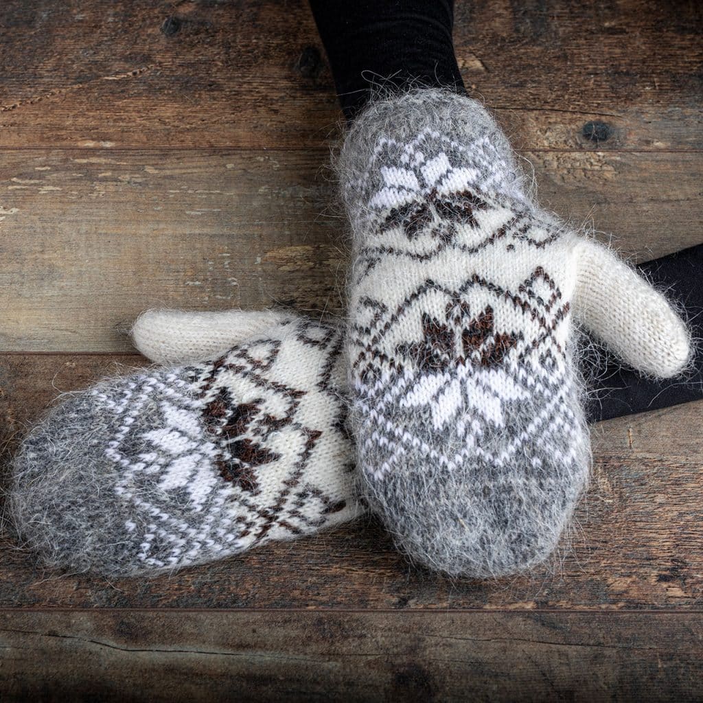 Goat Wool Mittens - Shuya