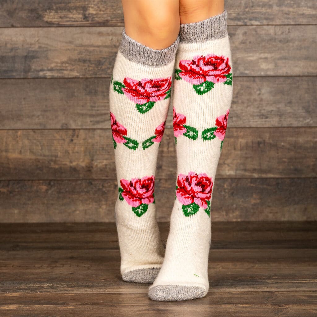 Wool knee socks - Nevesta