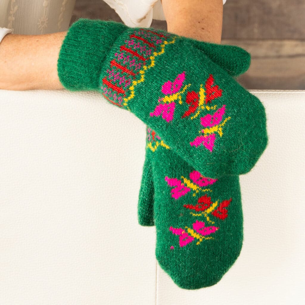 Wool mittens - Vesne