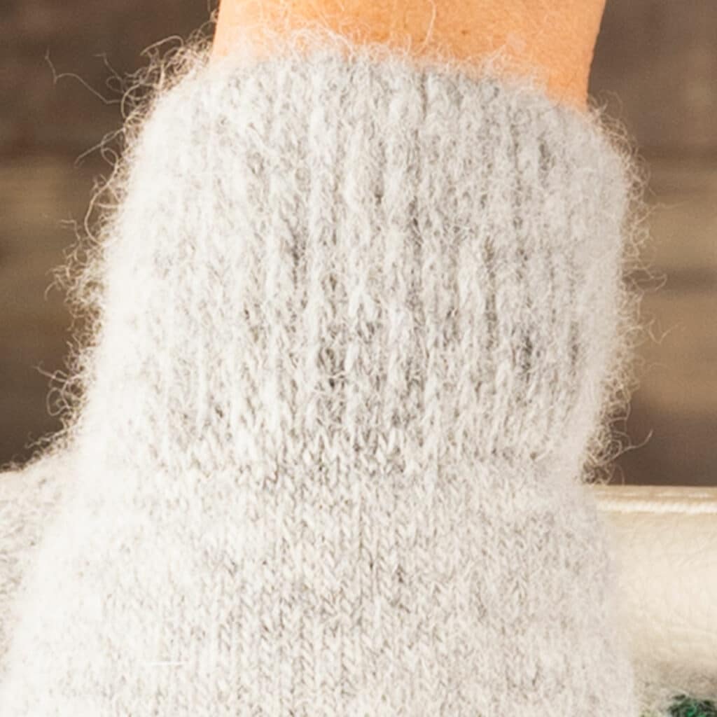 Wool mittens - Otlichnaya Sinitsa