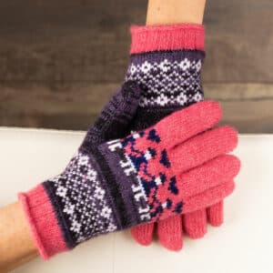 Wool mittens - Malinovka